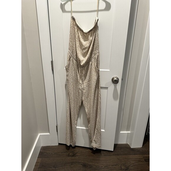Ann Taylor LOFT Women’s Animal Print  Strapless Jumpsuit M Box C - Picture 1 of 4